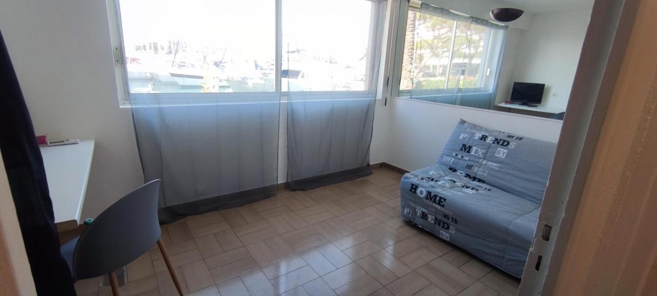 Studio Meuble Marina Villeneuve-Loubet 06 エクステリア 写真